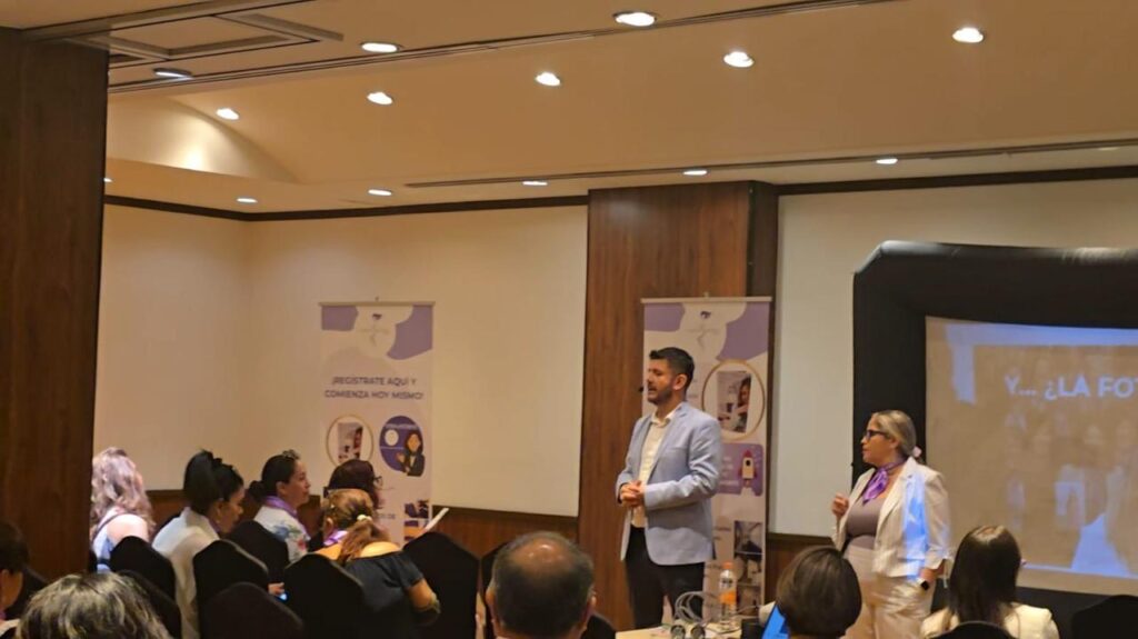 Presentación programa embajadoras de corpomodel